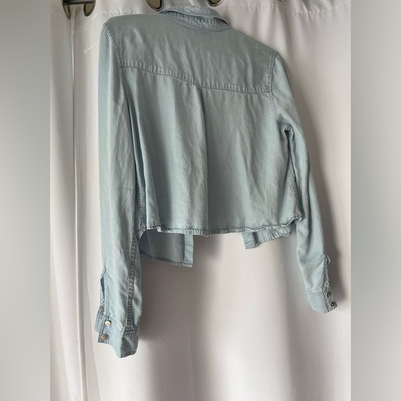 Revamped Sky Blue cropped Denim Top NWOT size SMALL - Picture 3 of 5
